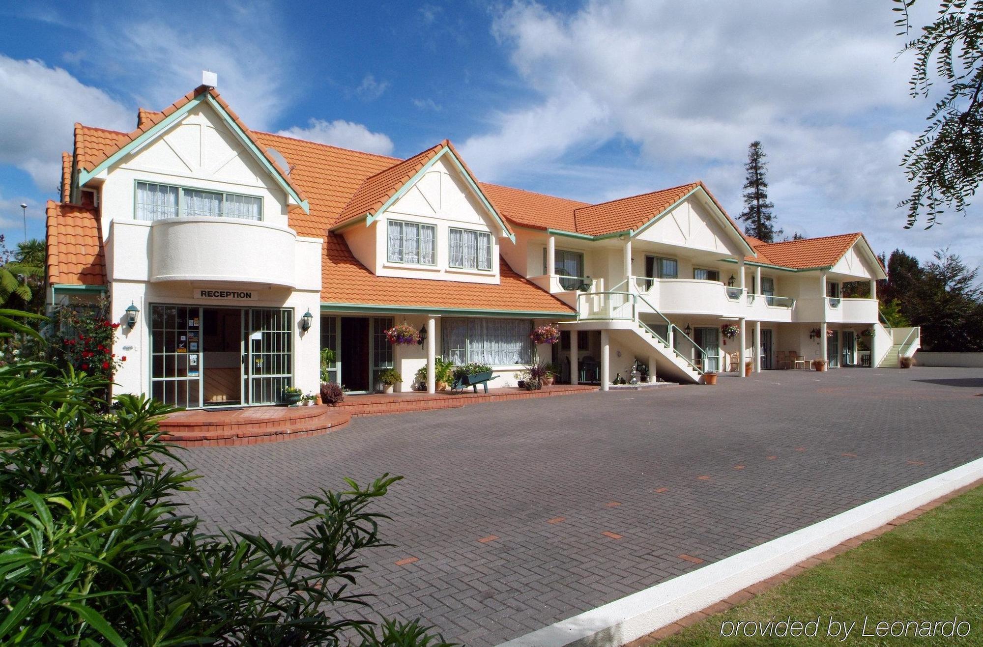 Rotorua Coachman Spa Motel Exterior photo